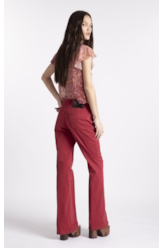 Calça Sarja Rain Flare Vinho
