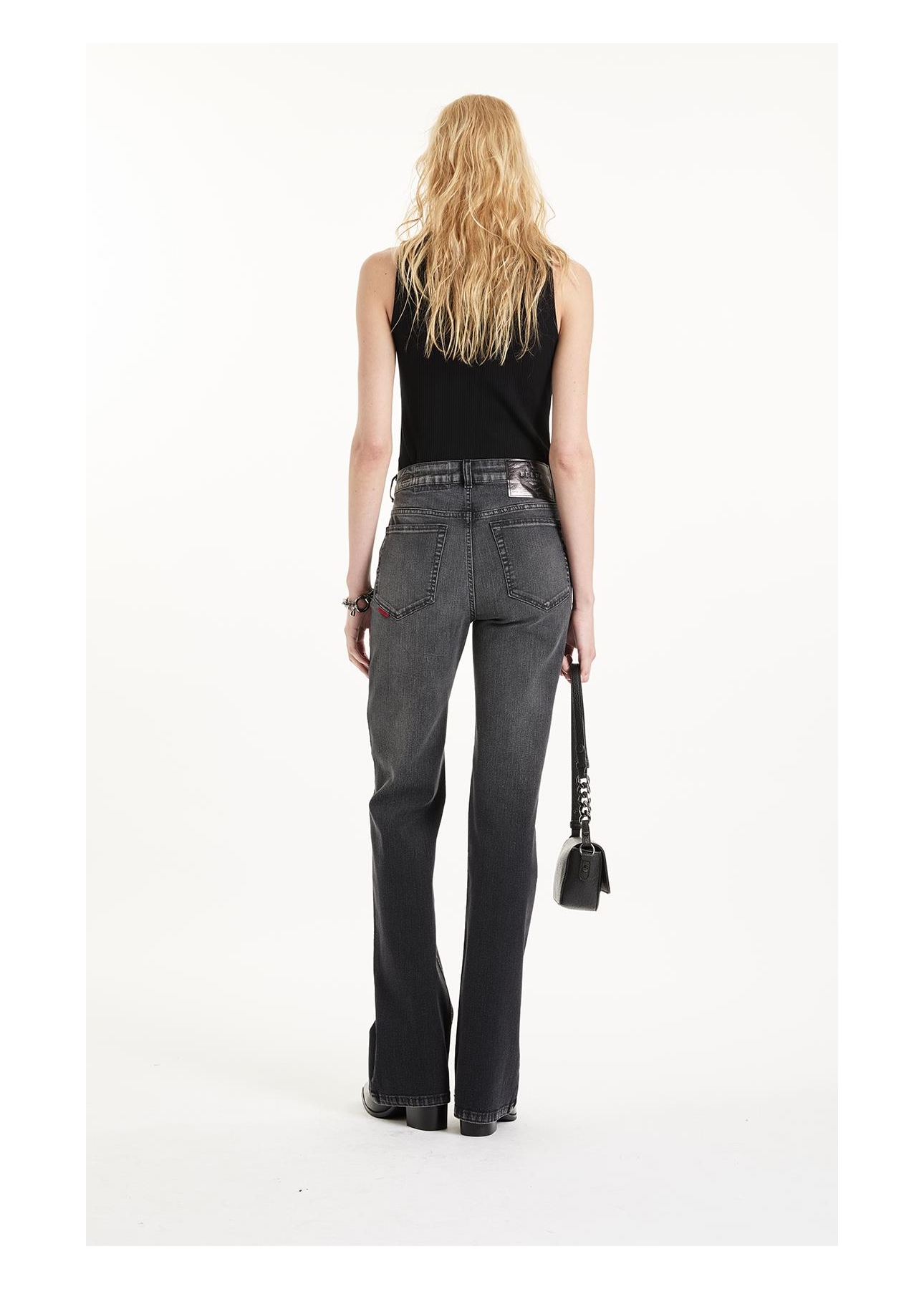 Calça Sprouting Black Gisele Flare Lav. 1935 - Escuro C/Used