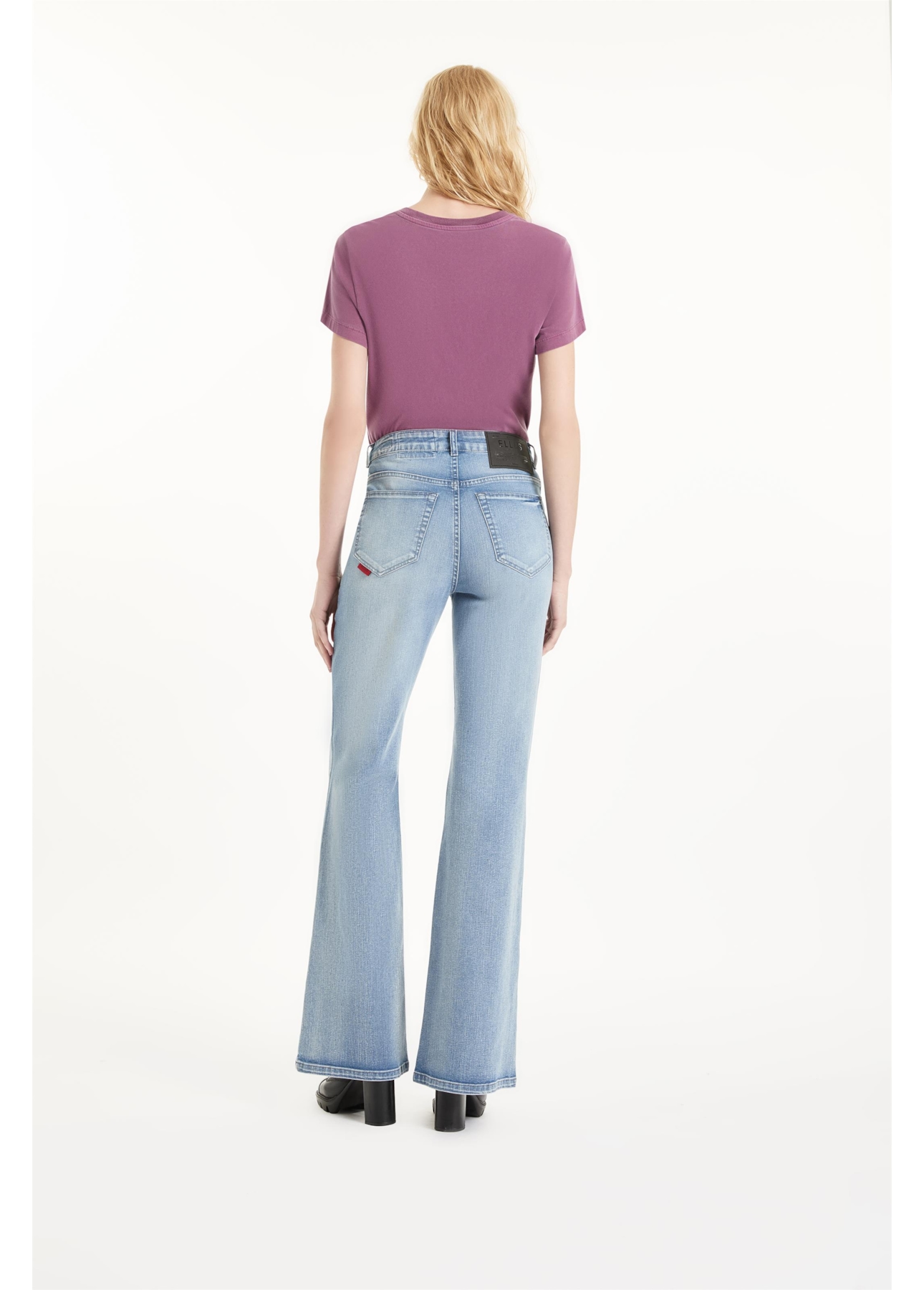 Calça Sprouting Flare Lav.Claro C/ Grampos