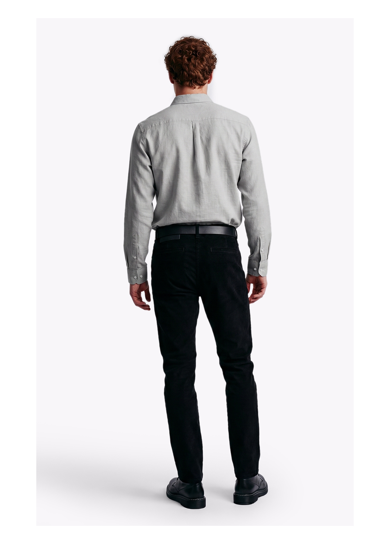 Calça Veludo Slim Preto
