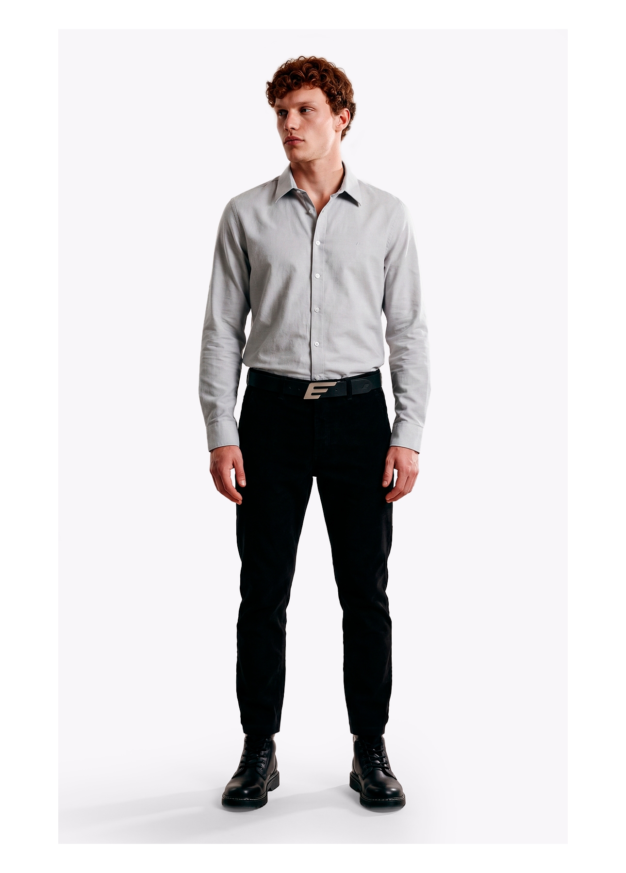 Calça Veludo Slim Preto