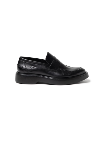 Calçado Loafer Caleb Preto