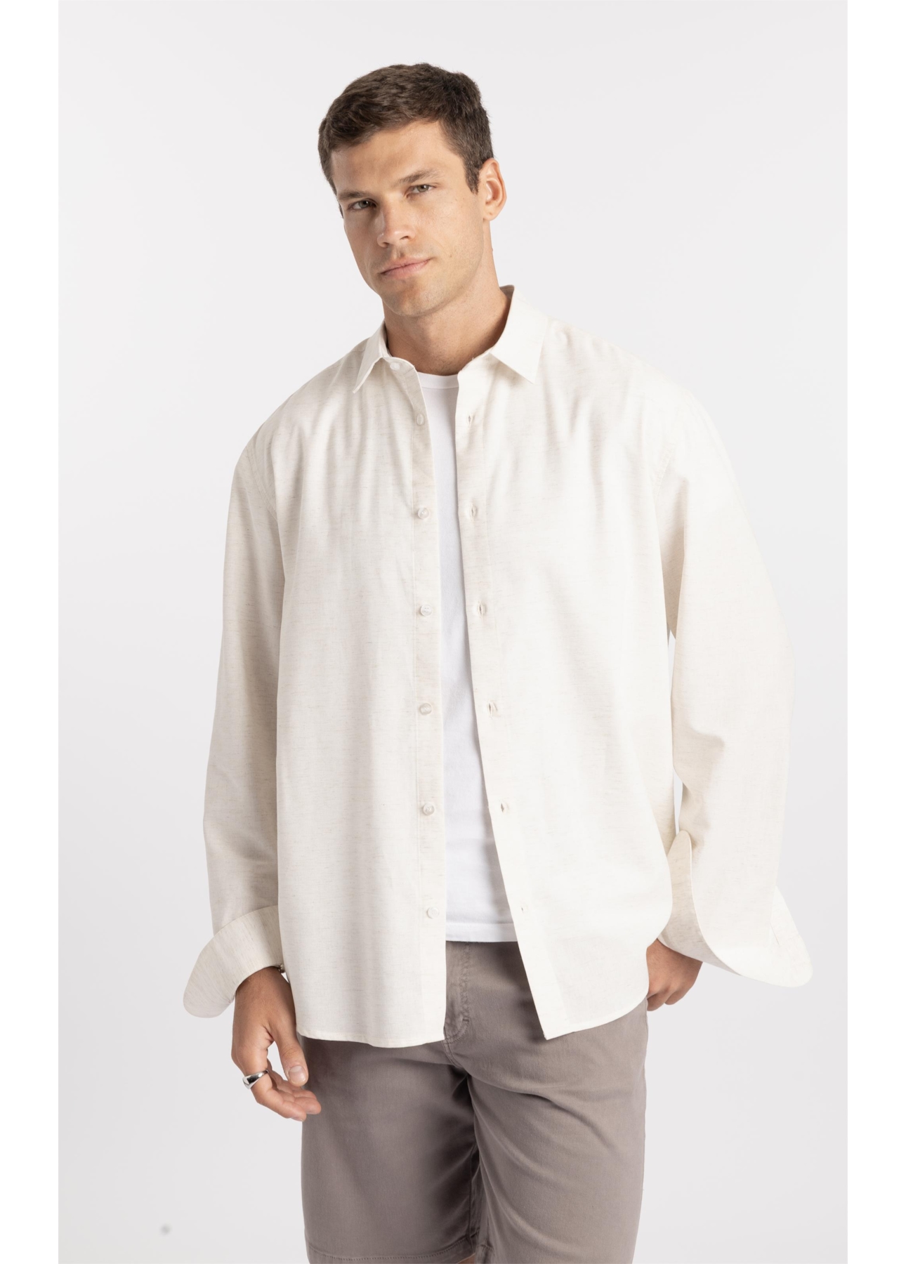 Camisa Cross Dye Linen Blend Classic Button Down Natural