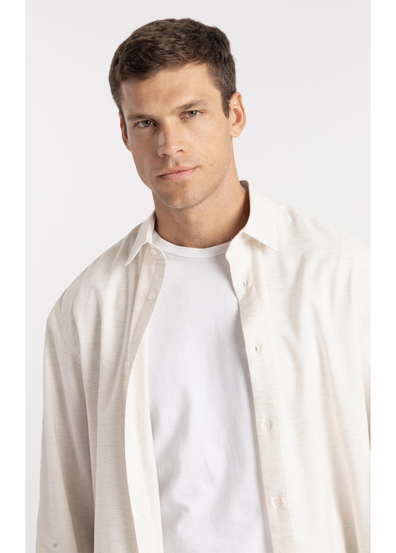 Camisa Cross Dye Linen Blend Classic Button Down Natural
