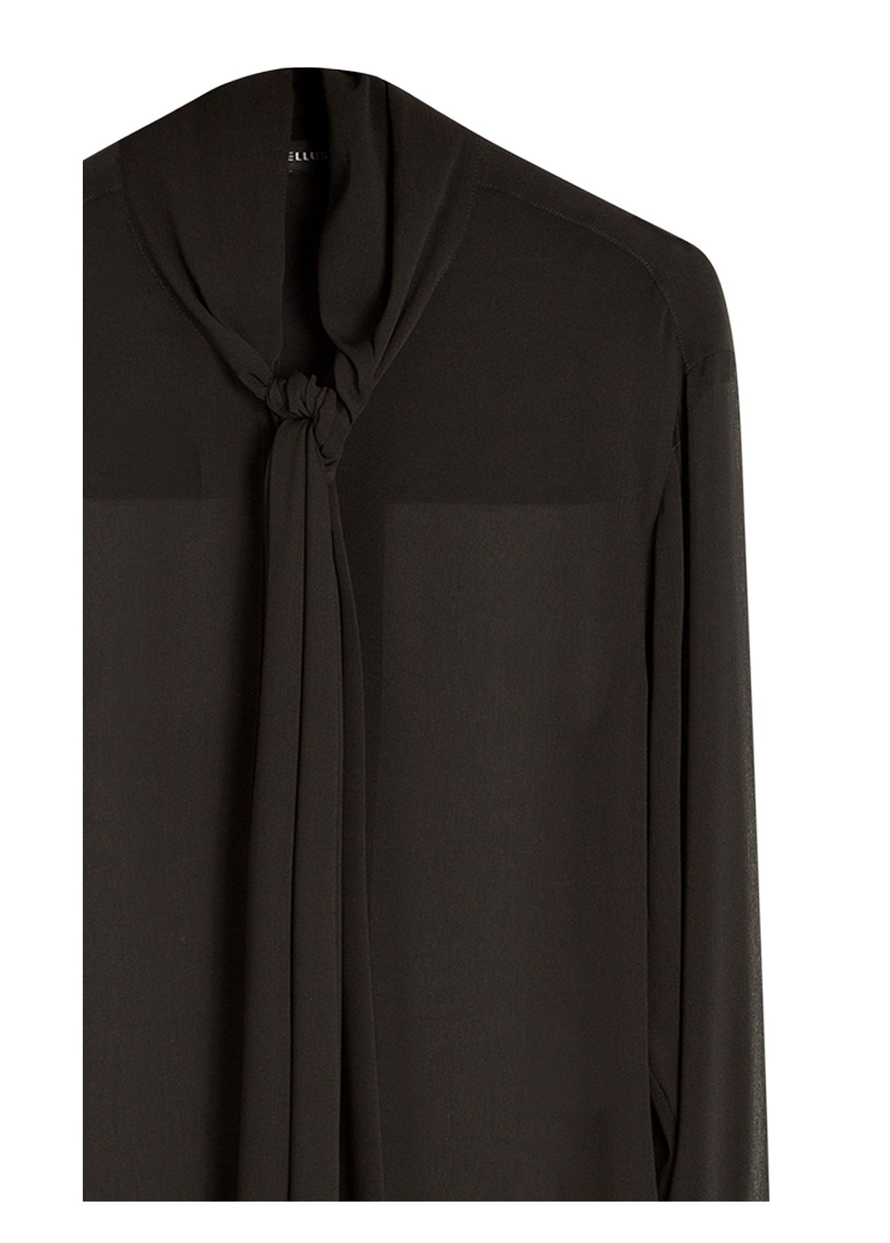 Camisa Microchiffon Lavalliere Neck Preto