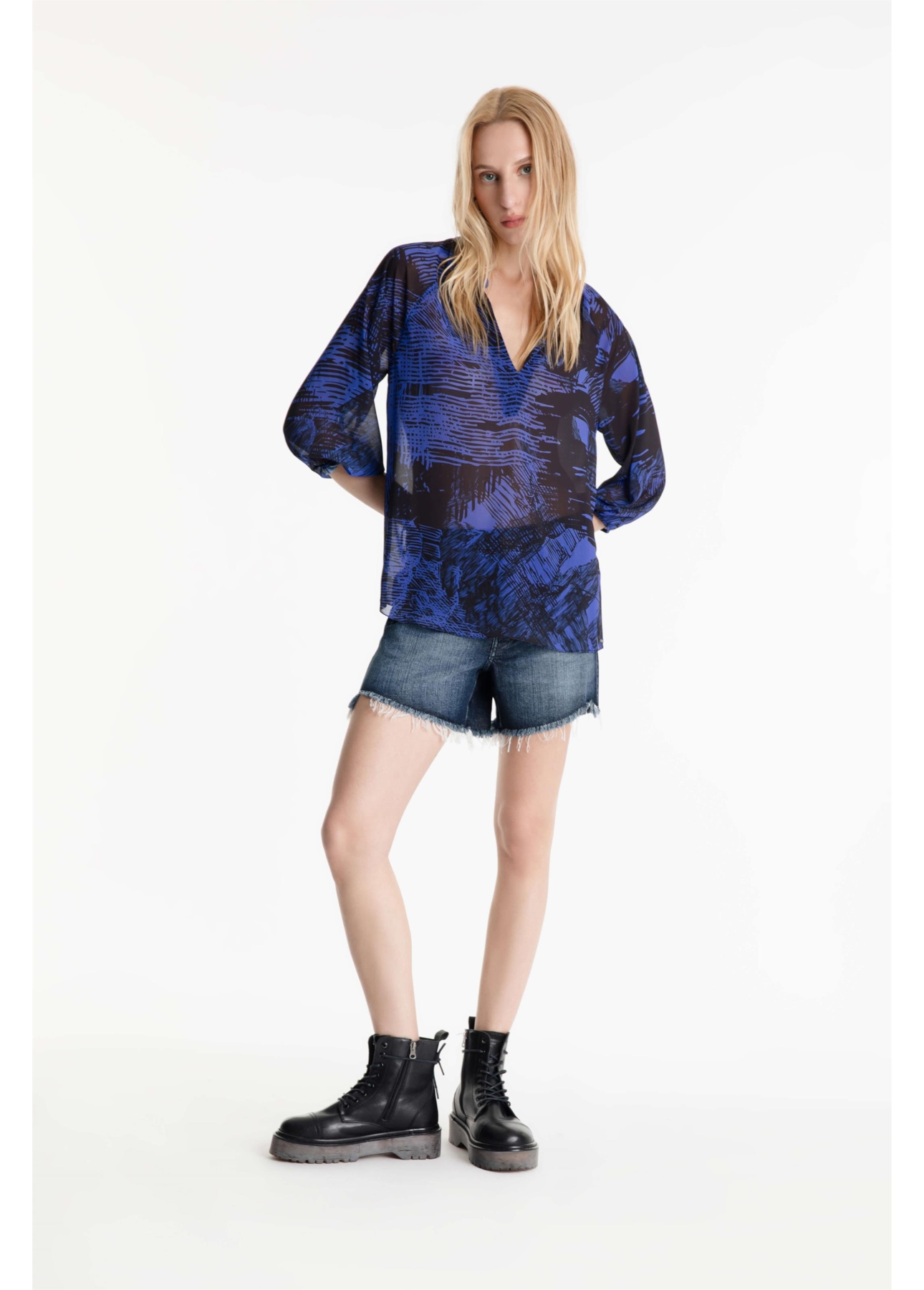 Camisa Microchiffon Printed Over Padrao 4