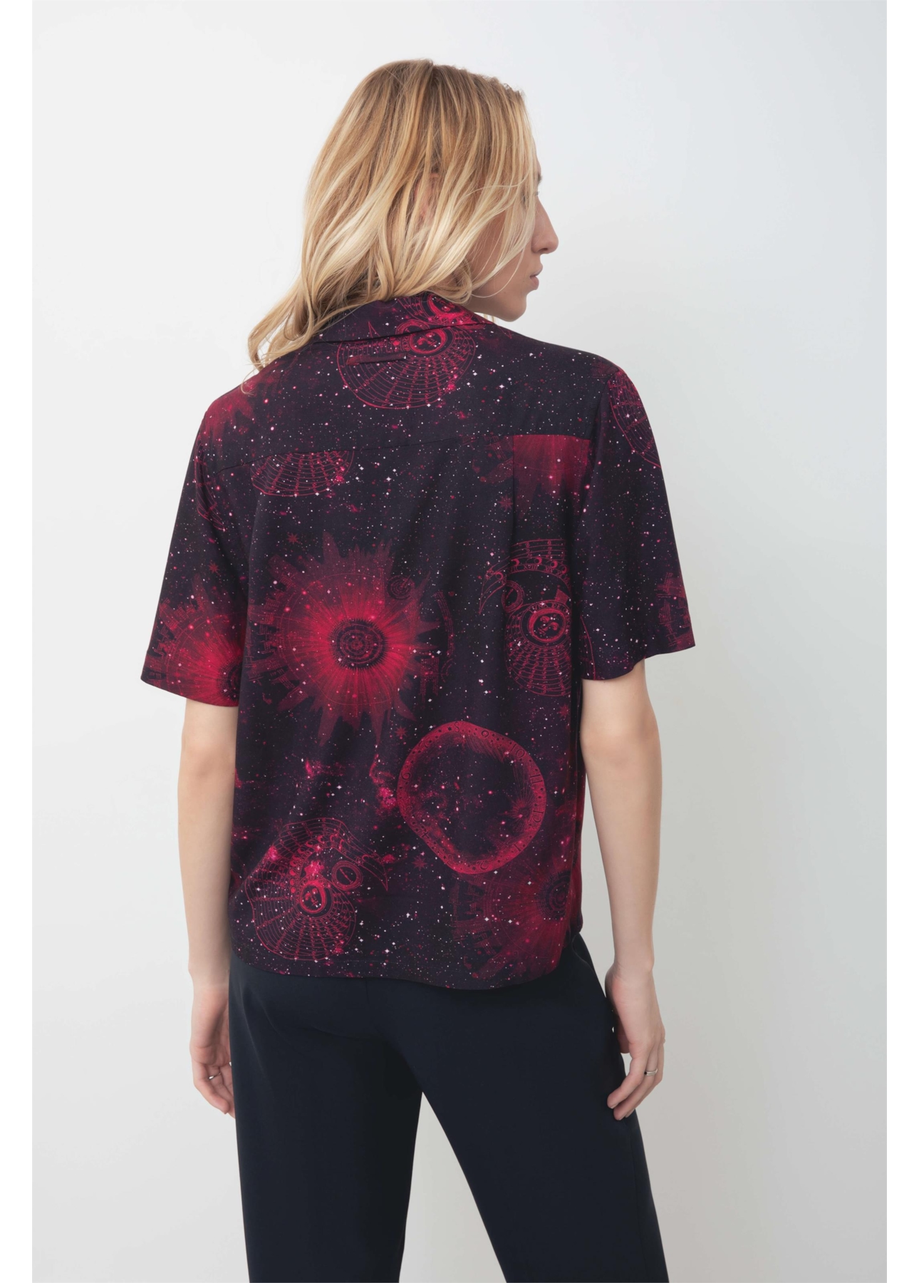 Camisa Mystical Space Padrao 2