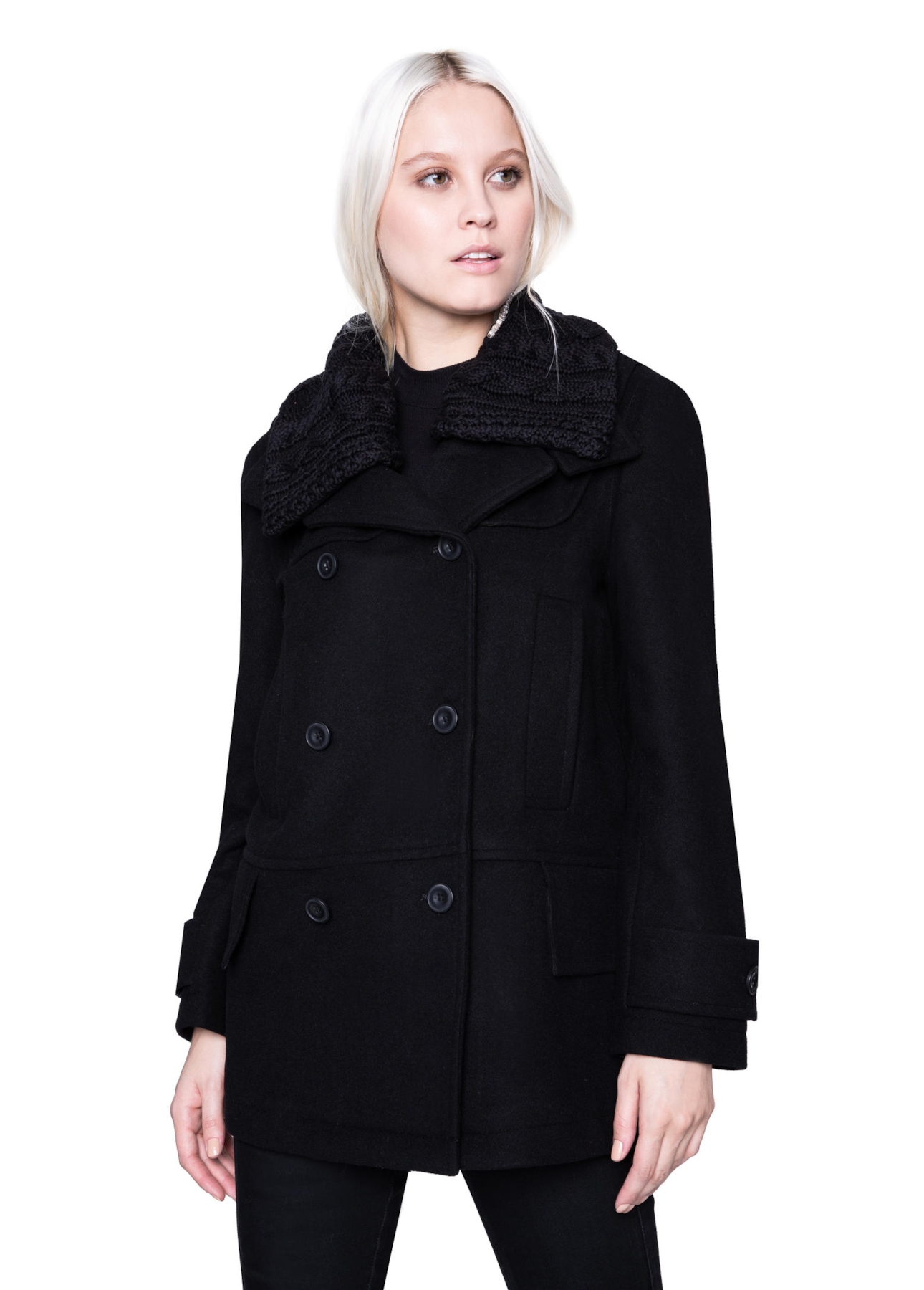 Casaco Cuts Knitted Collar Preto