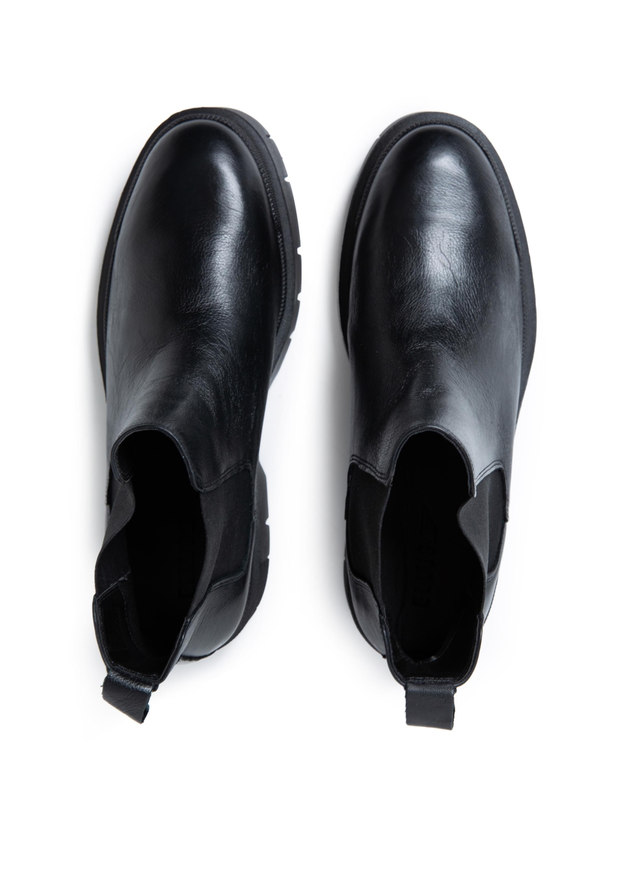  Chelsea Ford Ellus Preto