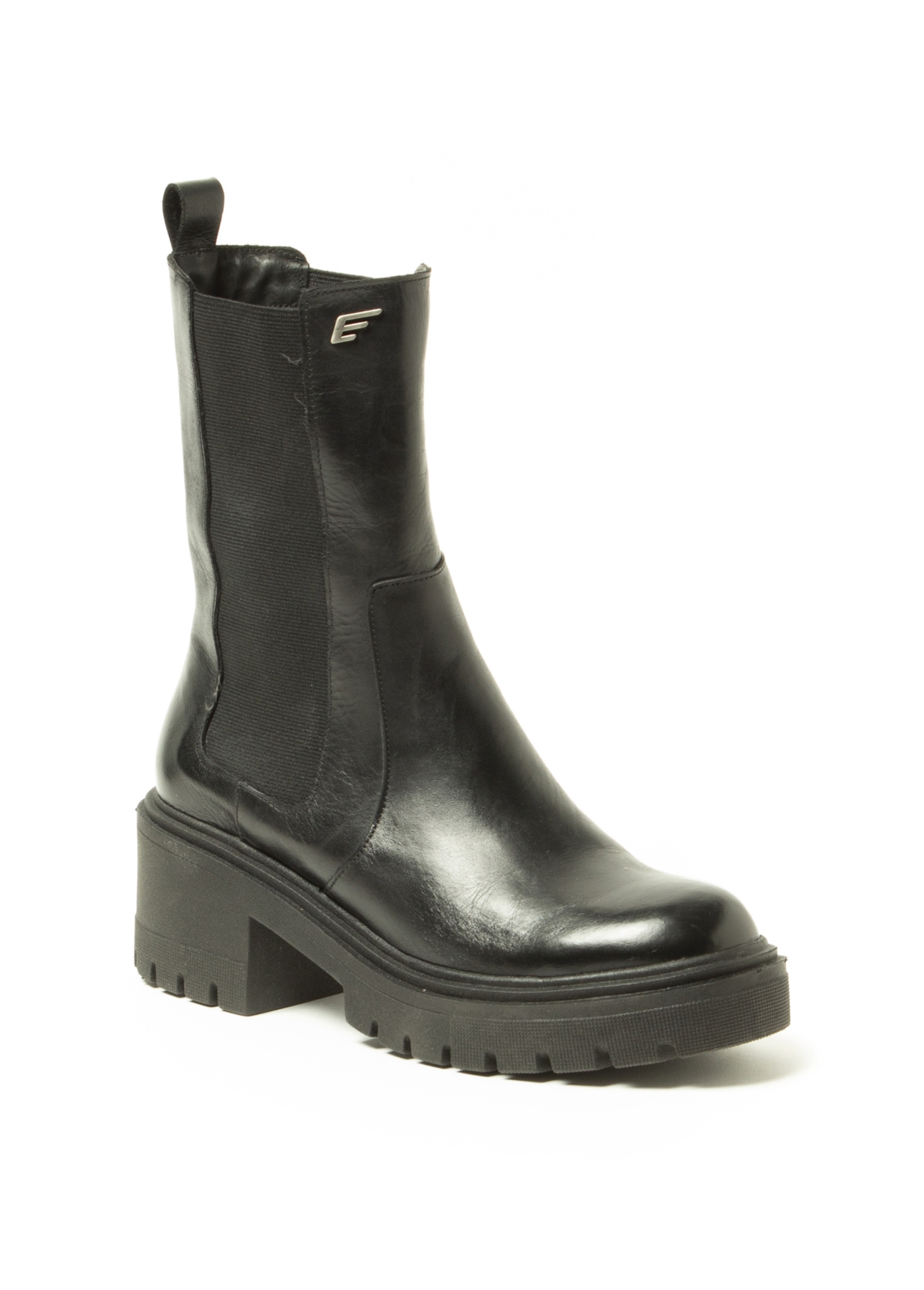 Chelsea Stella Ellus Preto