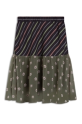 Chiffon Stripes Ruffle Preto C/ Laranja