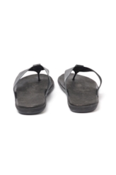 Chinelo Halen Ellus Preto
