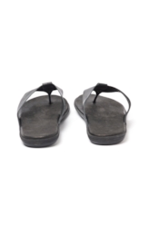 Chinelo Halen Ellus Preto