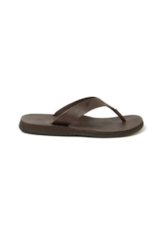 Chinelo Liam Ellus Cafe