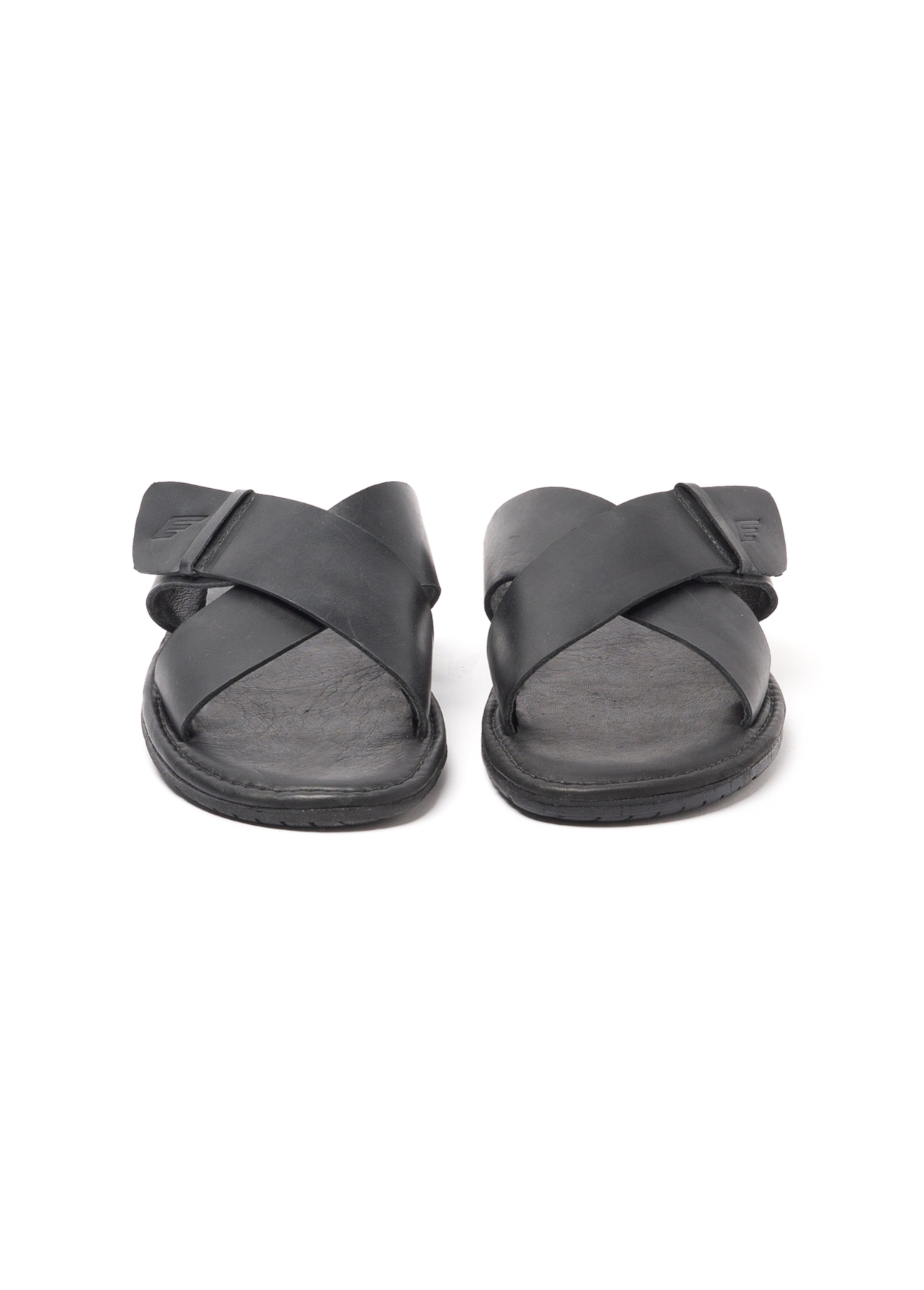 Chinelo Merrick Ellus Preto