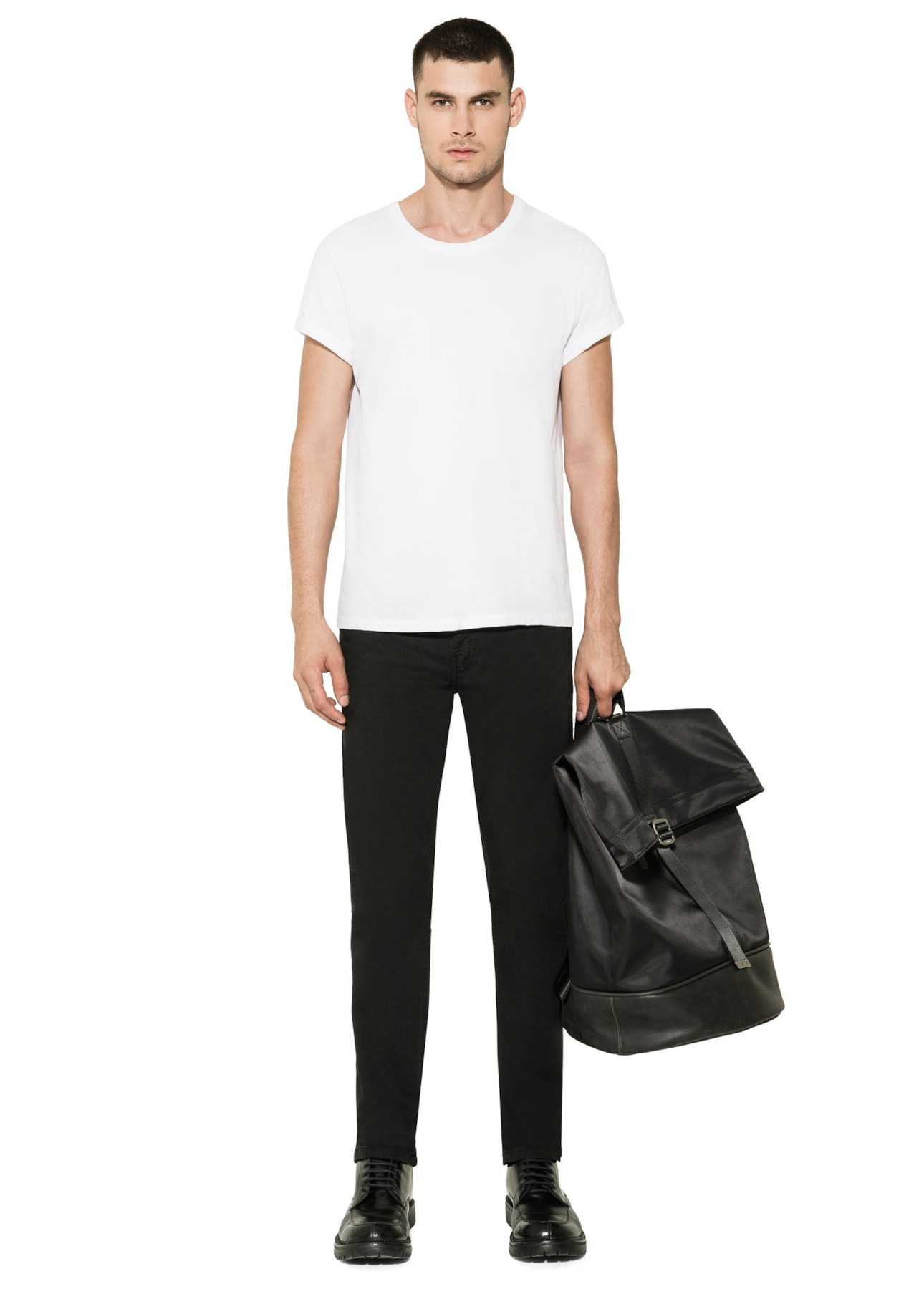 Color Satin Straight 5-Pckts Et.Couro Preto