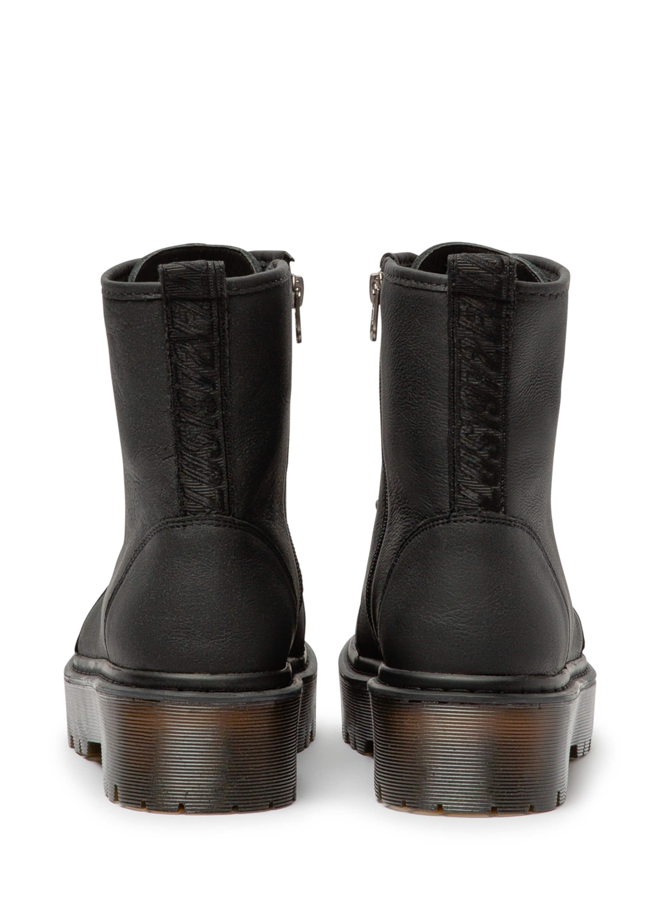 Coturno Ellus Rock Preto