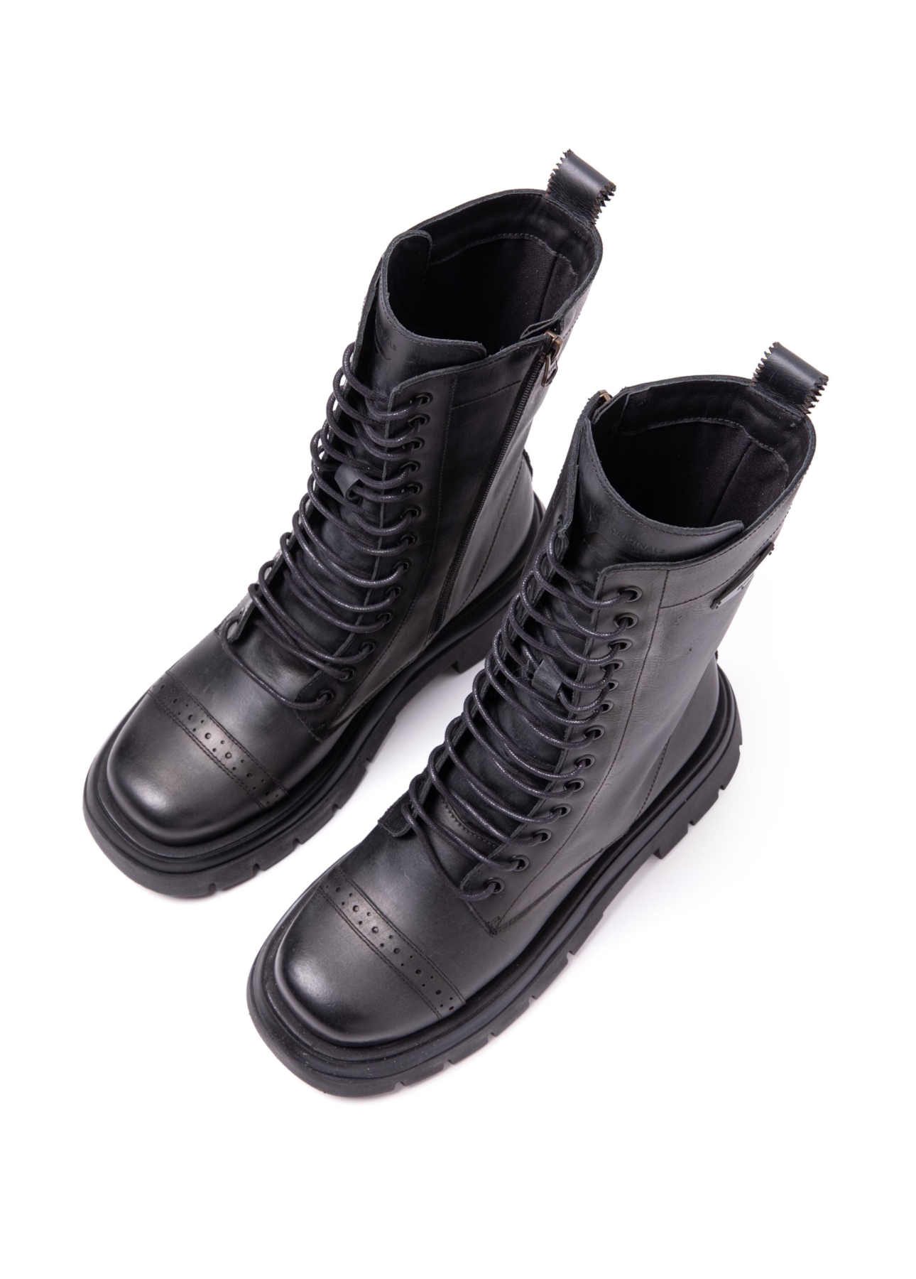 Coturno Huxley Ellus Preto