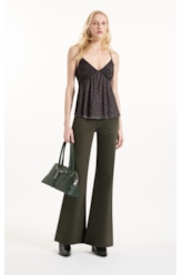 Desenvolvimento 11 Onca Fundo Escuro