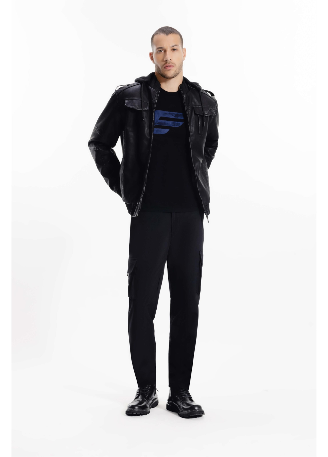 Jaqueta Bomber Hood Preto