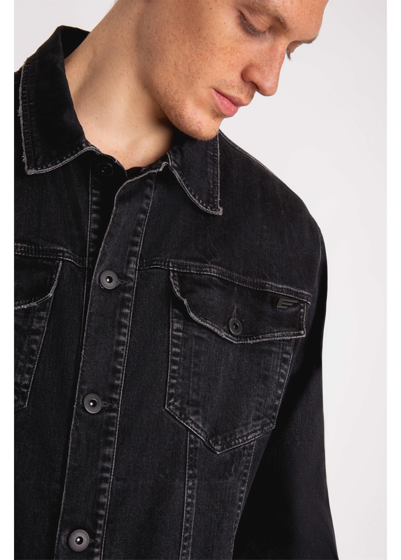 Jaqueta Jeans Intense Black 1597 Lav.Black C/ Tie Dye