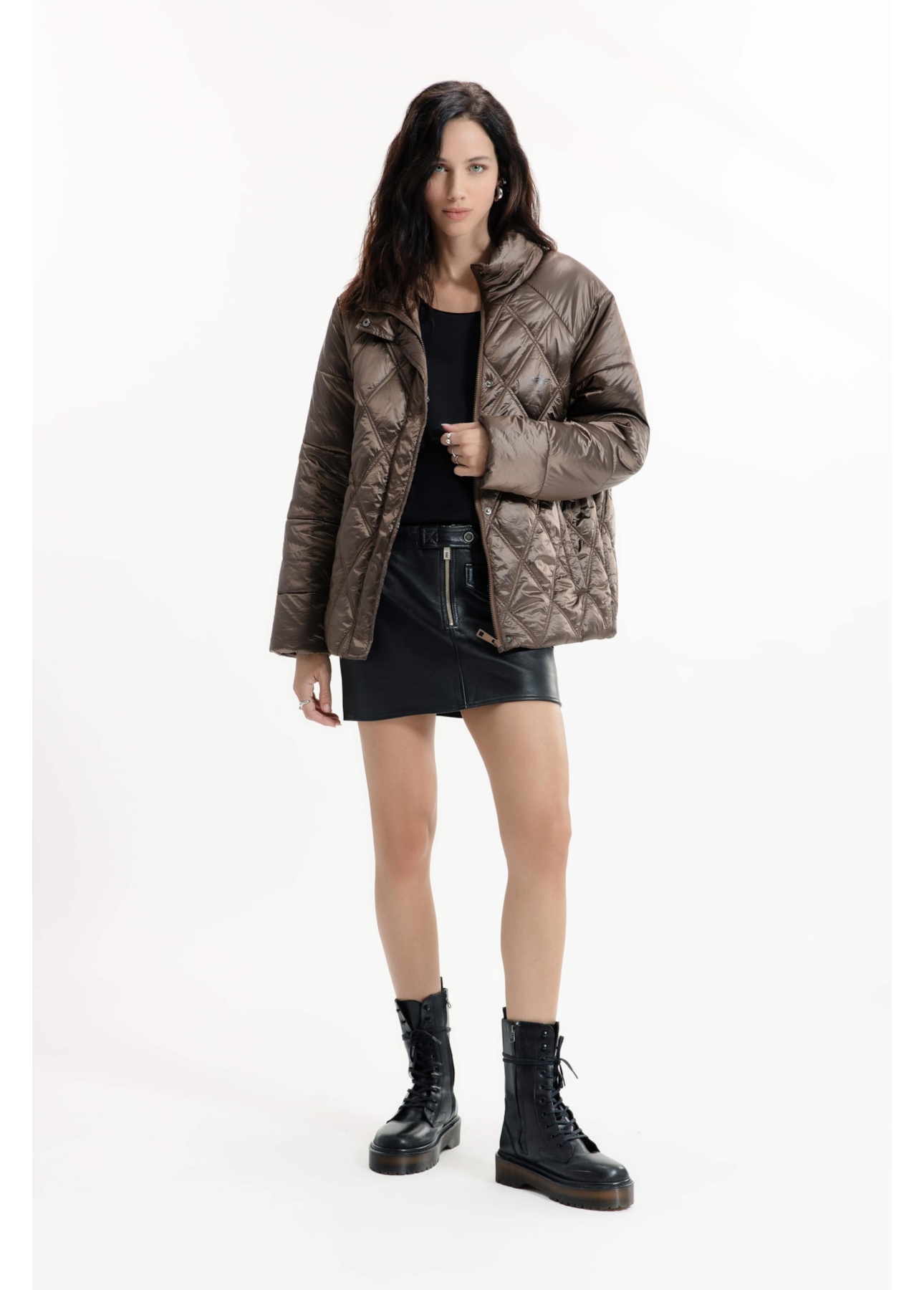 Jaqueta Puffer Metalic Raglan Bronze