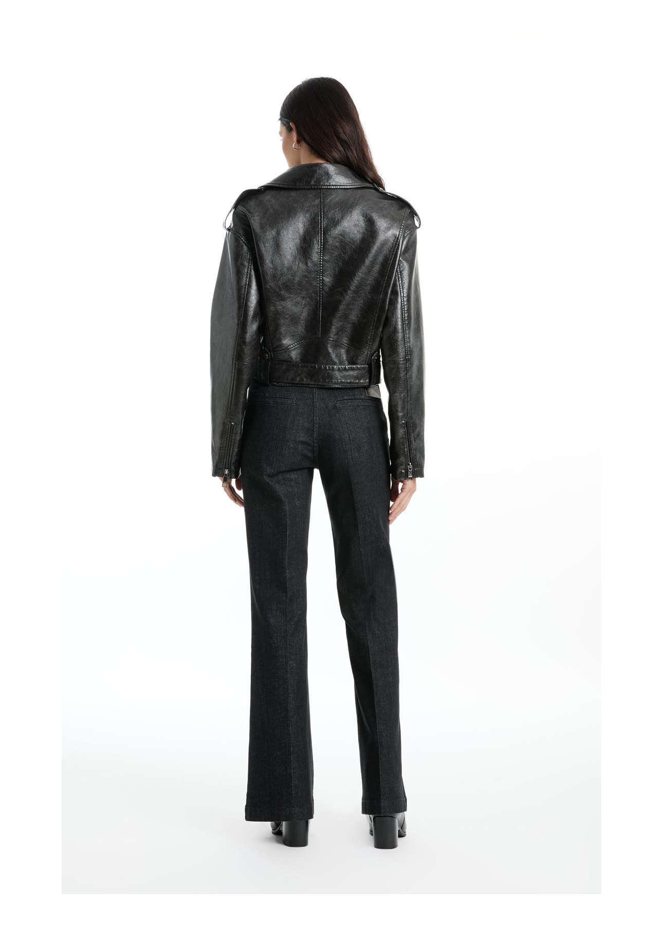 Jaqueta Vegan Leather Ellus + Anttonia Preto