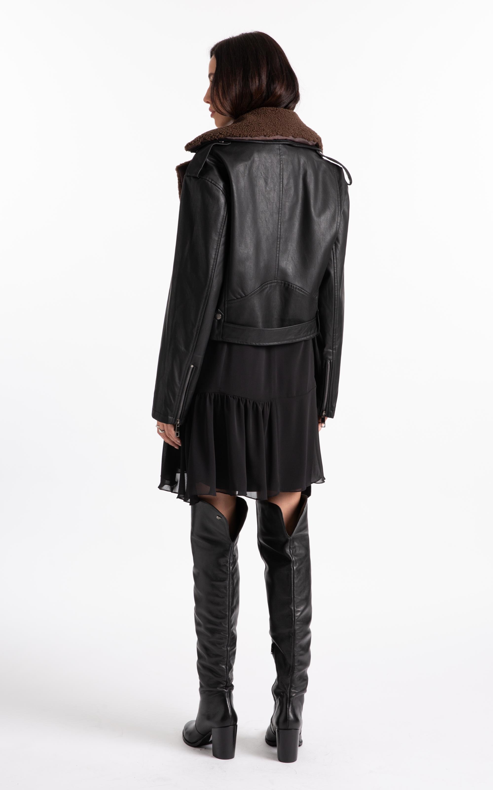 Jaqueta Vegan Leather Perfecto Preto
