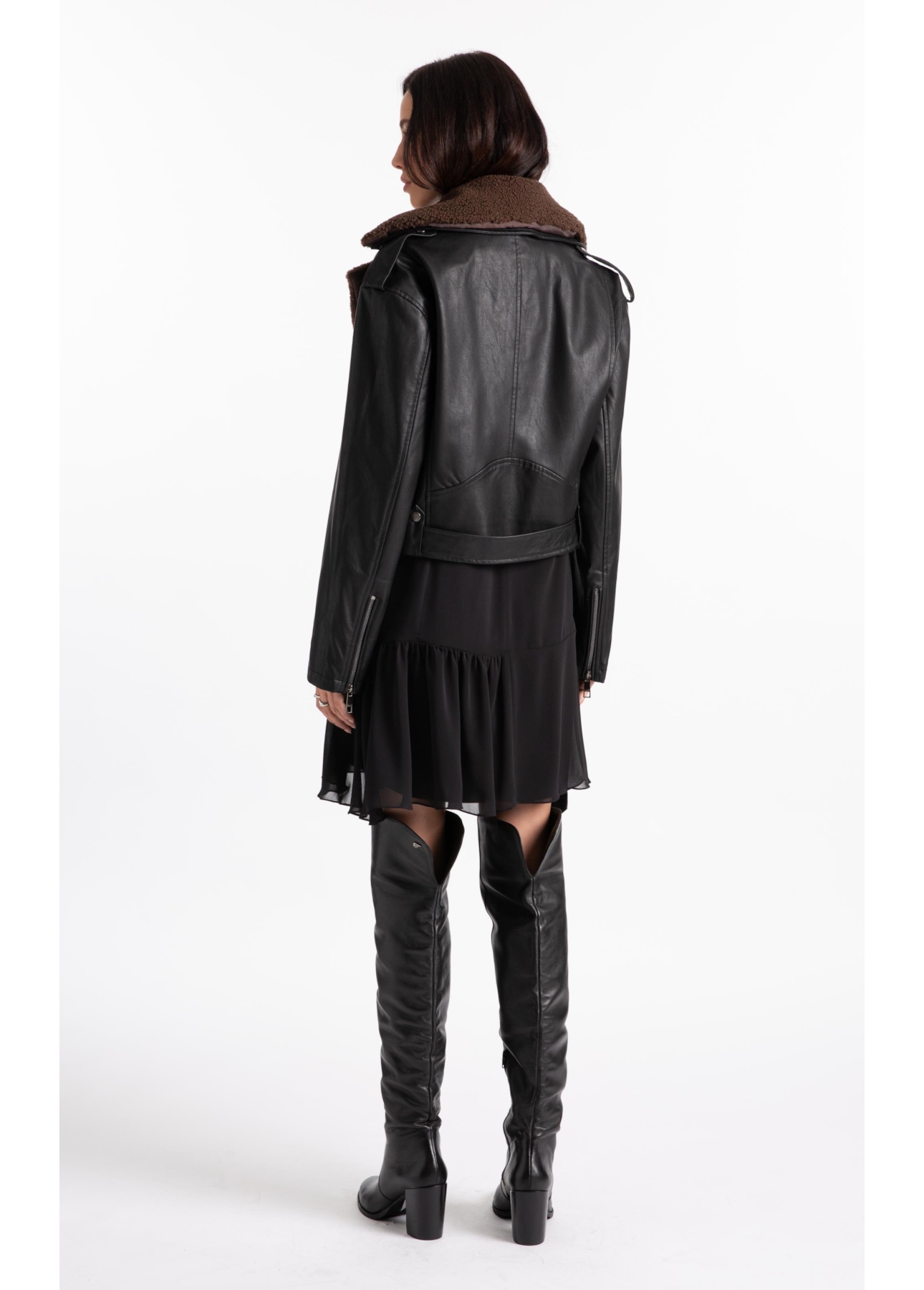 Jaqueta Vegan Leather Perfecto Preto