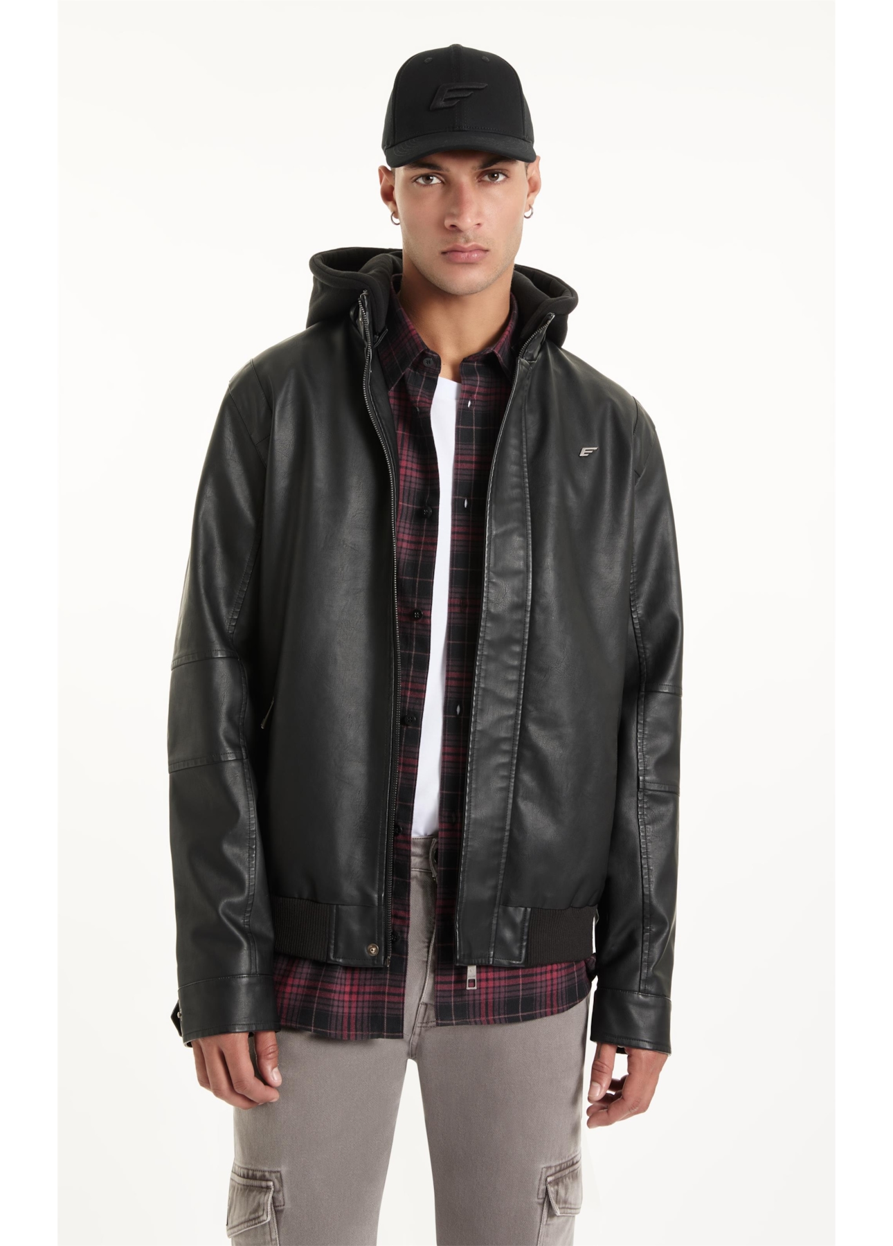 Jaqueta Vegan leather With Hood Preto