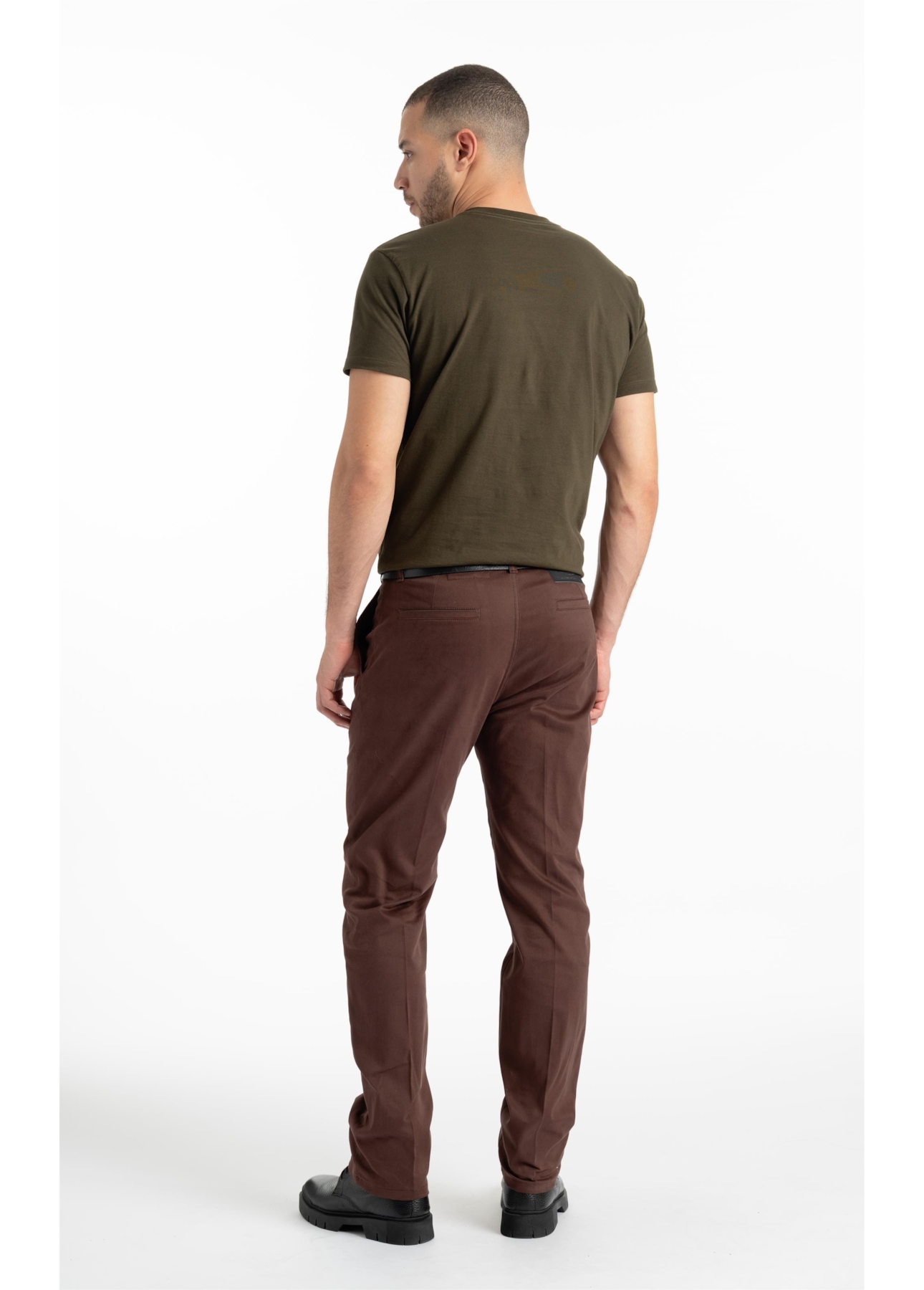 Jogging Color (Classic) b Faca Marrom Escuro