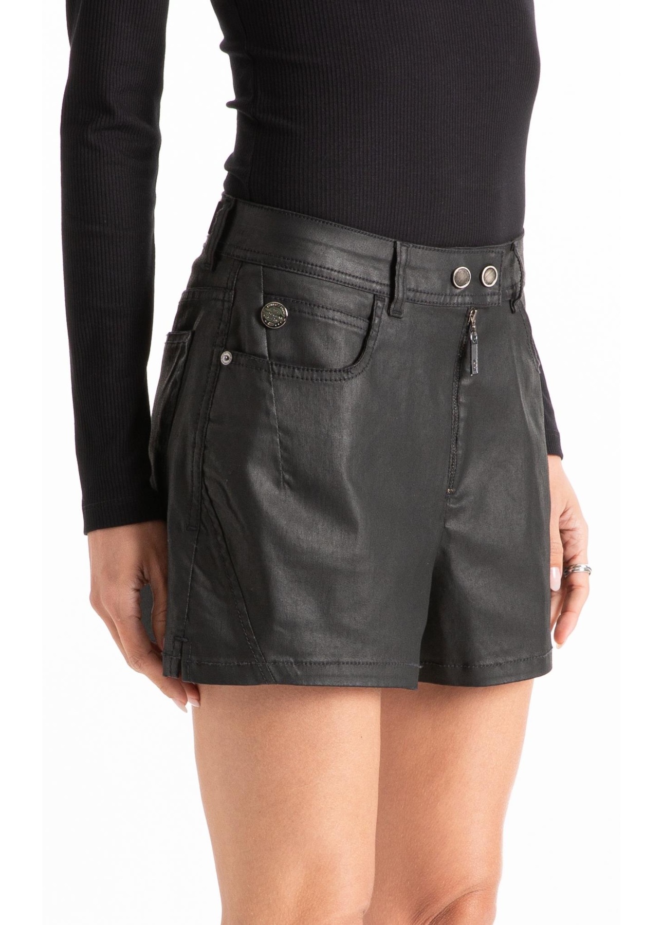 Leather Color (Evase) Recorte Preto
