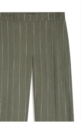 Linho Risca Giz Straight Musgo