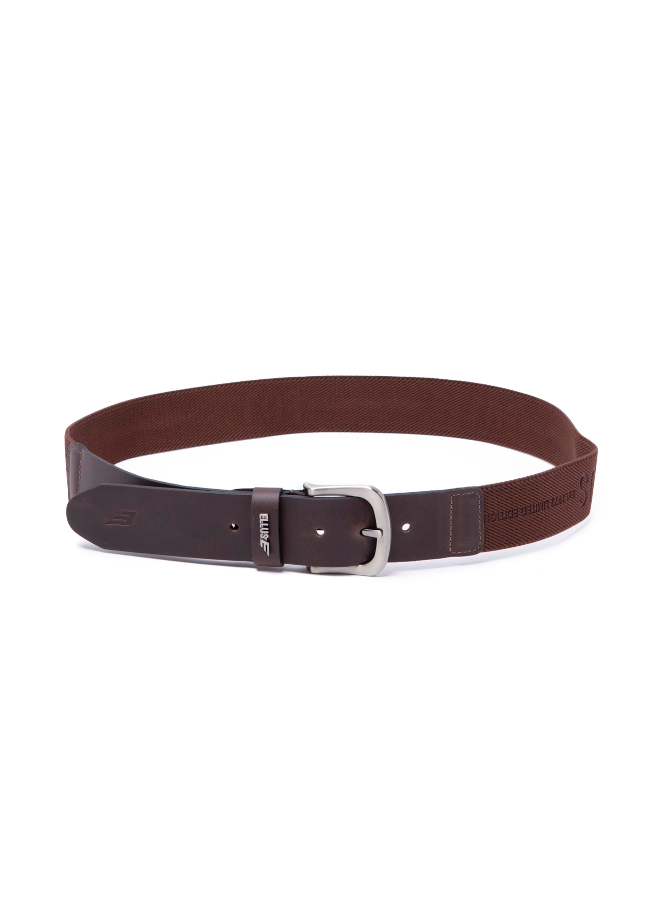 Luke Belt Ellus Cafe