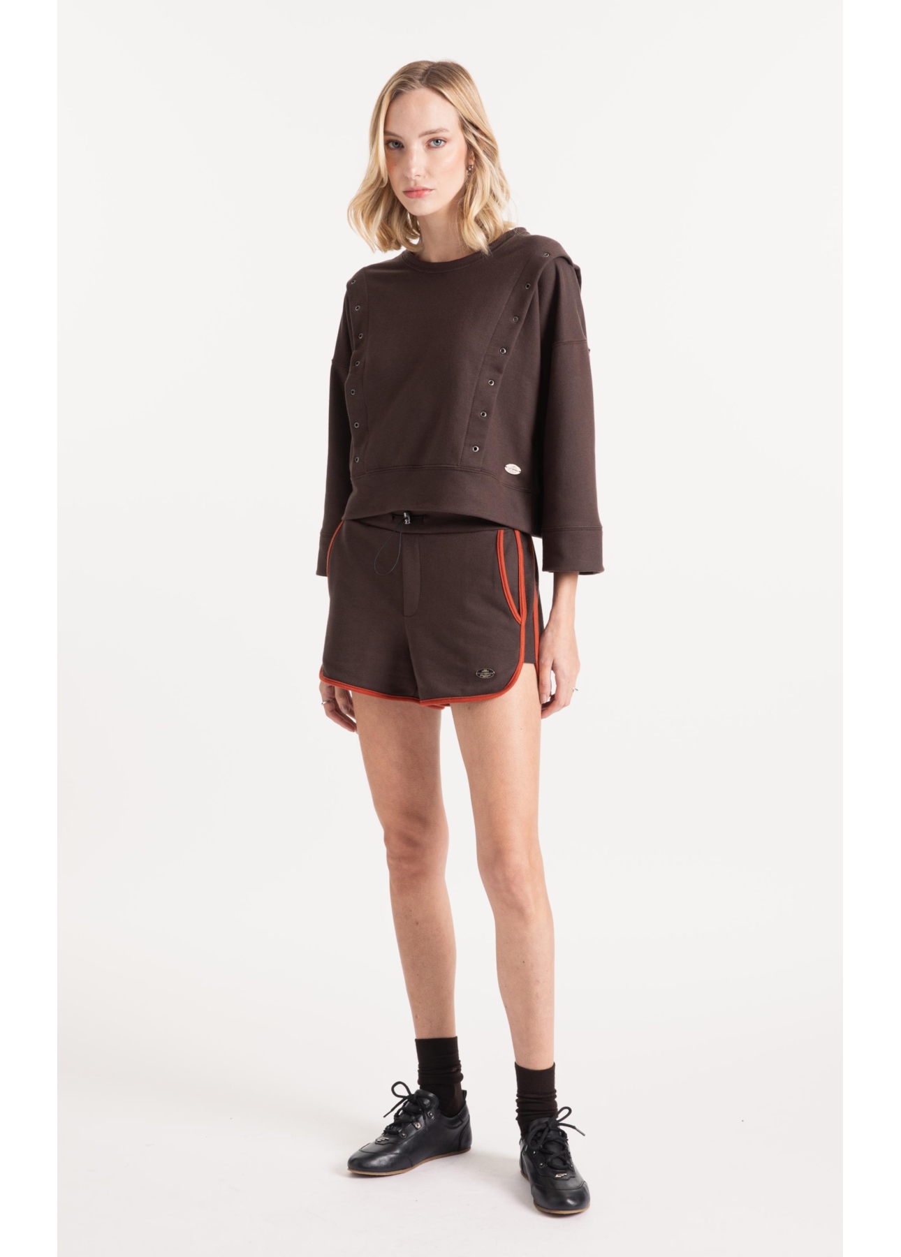 Moletom Fleece Eyelets Dark Brown