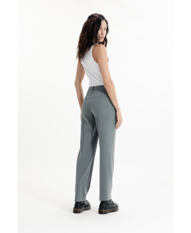 Nordic Stripe B. Embutido Reta Pants Cinza Medio
