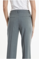 Nordic Stripe B. Embutido Reta Pants Cinza Medio
