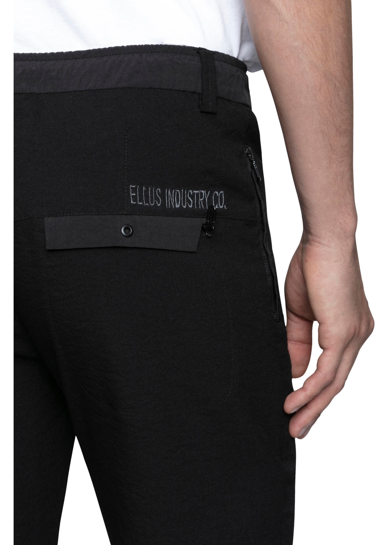 Nylon Rayon Half Jogger Slim Preto