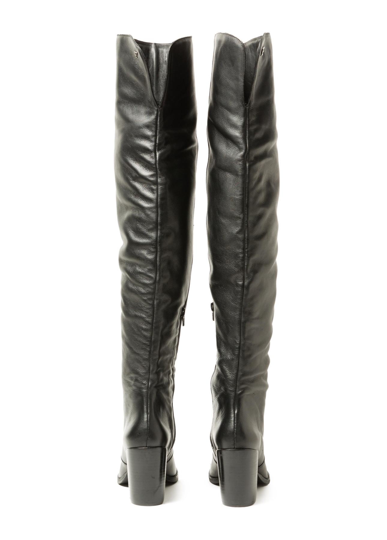 Over The Knee Eloá Ellus Preto