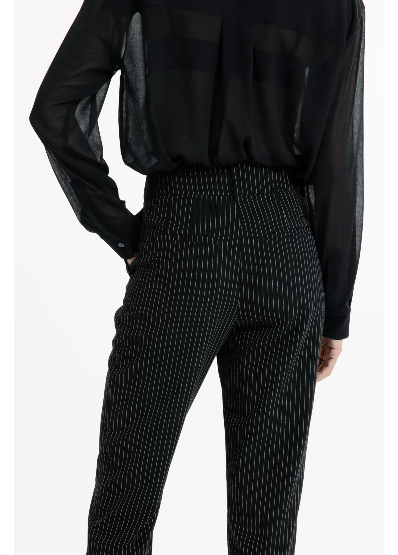 Pin Stripe High Carrot Preto
