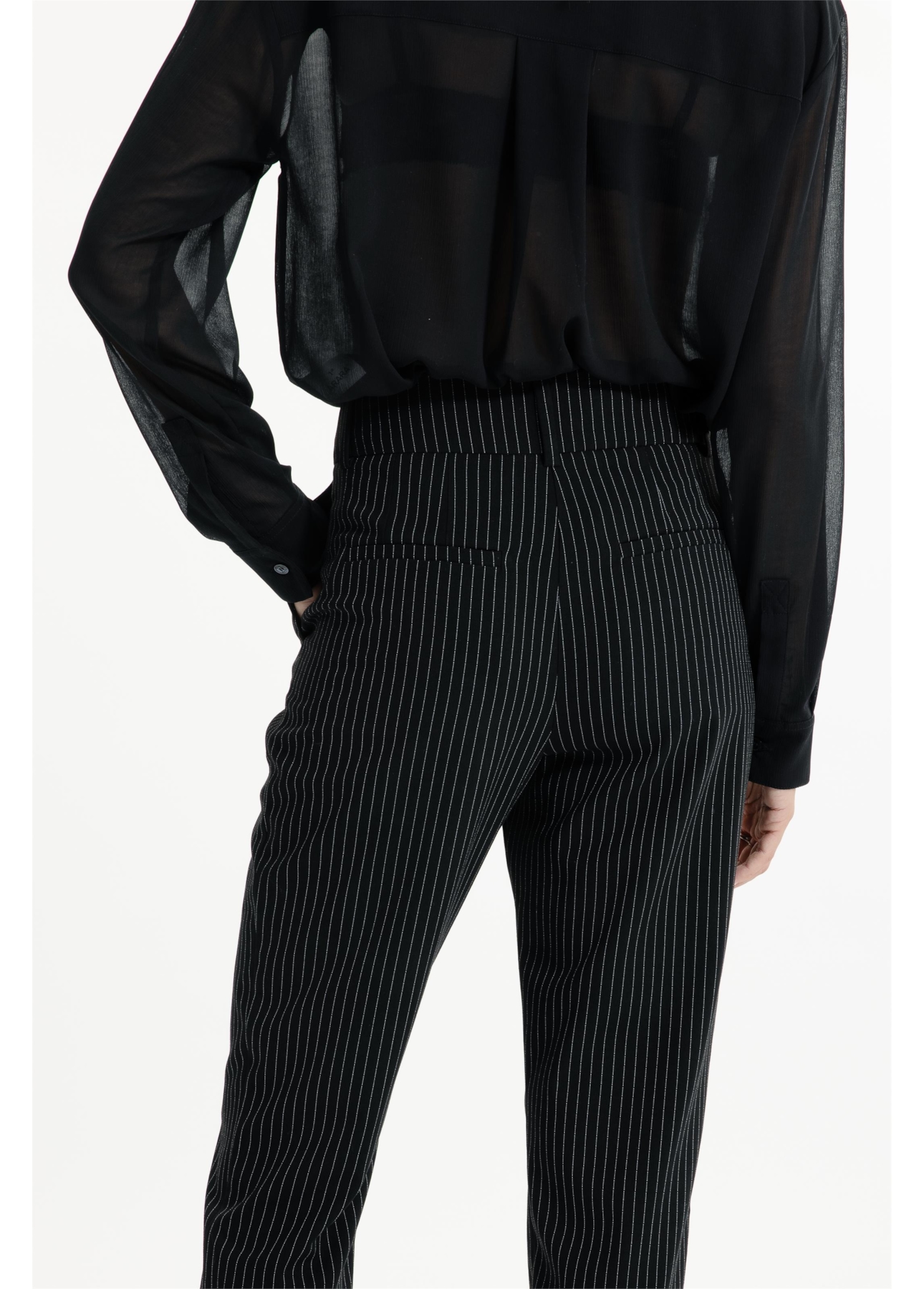 Pin Stripe High Carrot Preto