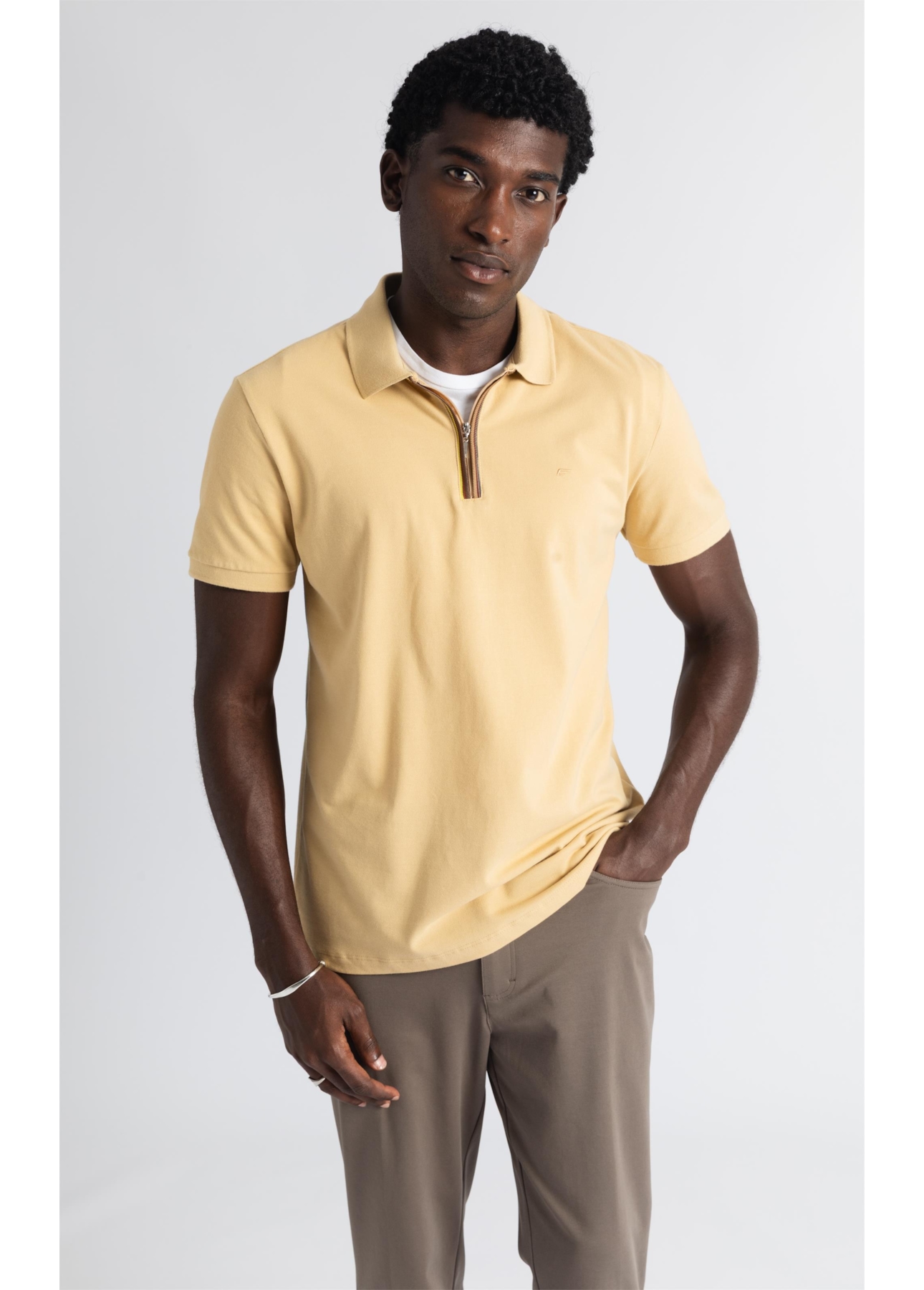 Polo Piquet Pipping Areia Seca