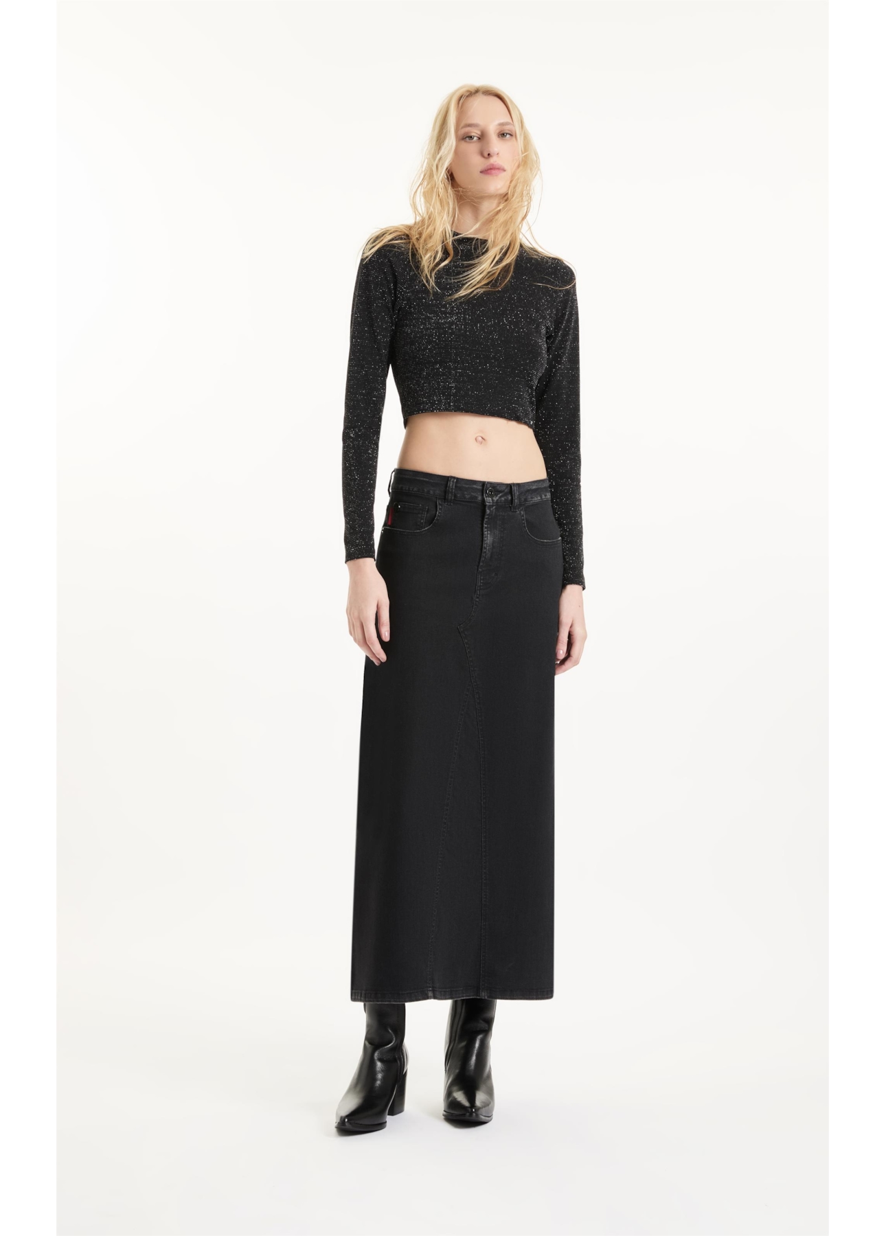 Saia First Black Lav.Black