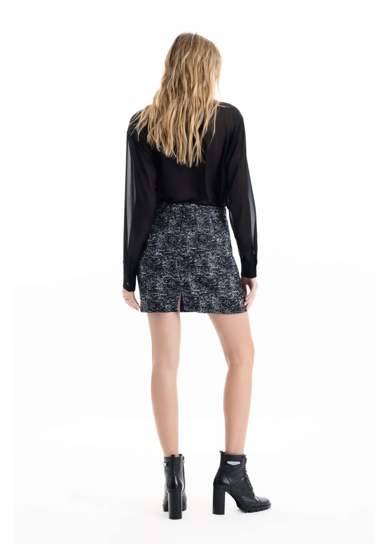 Saia Metal Tweed Straight Preto