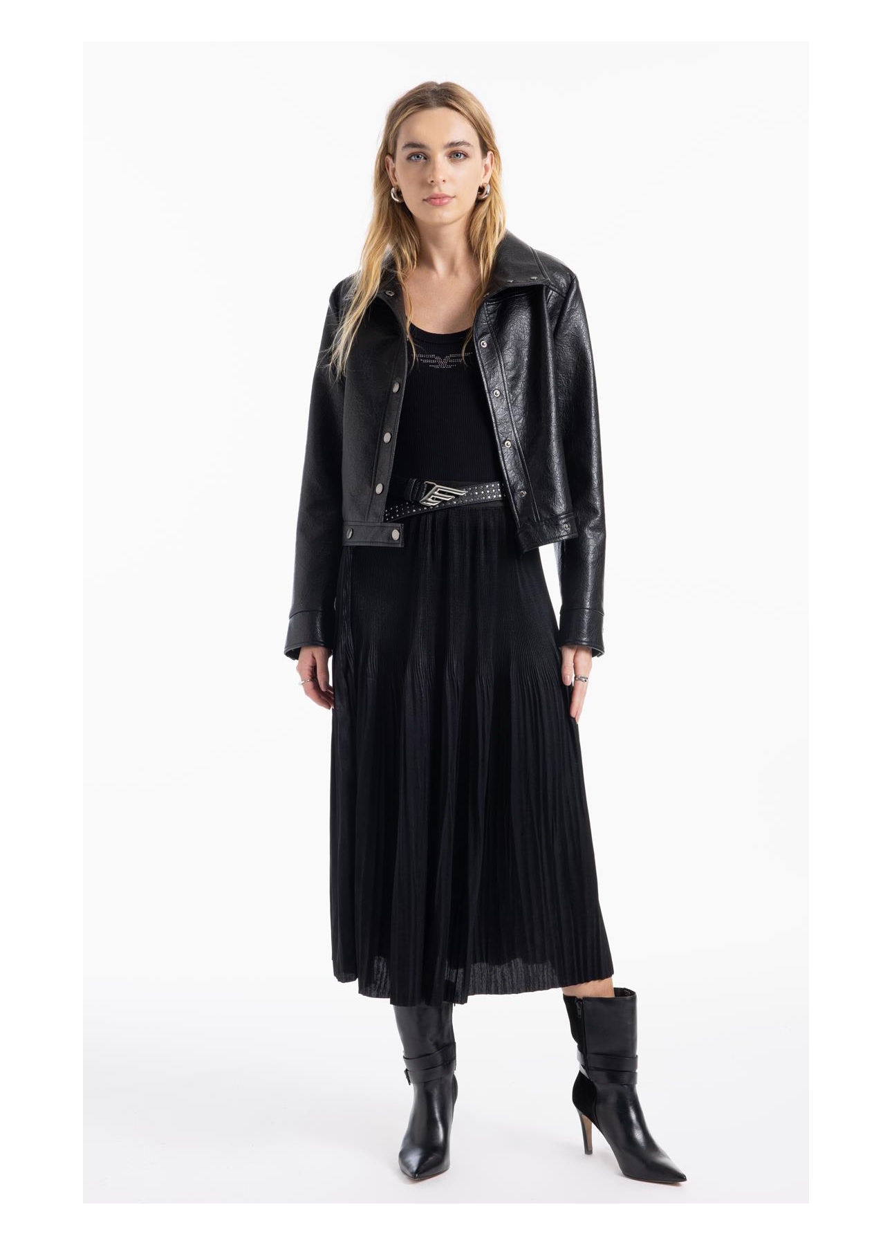 Saia Pleated Midi Preto