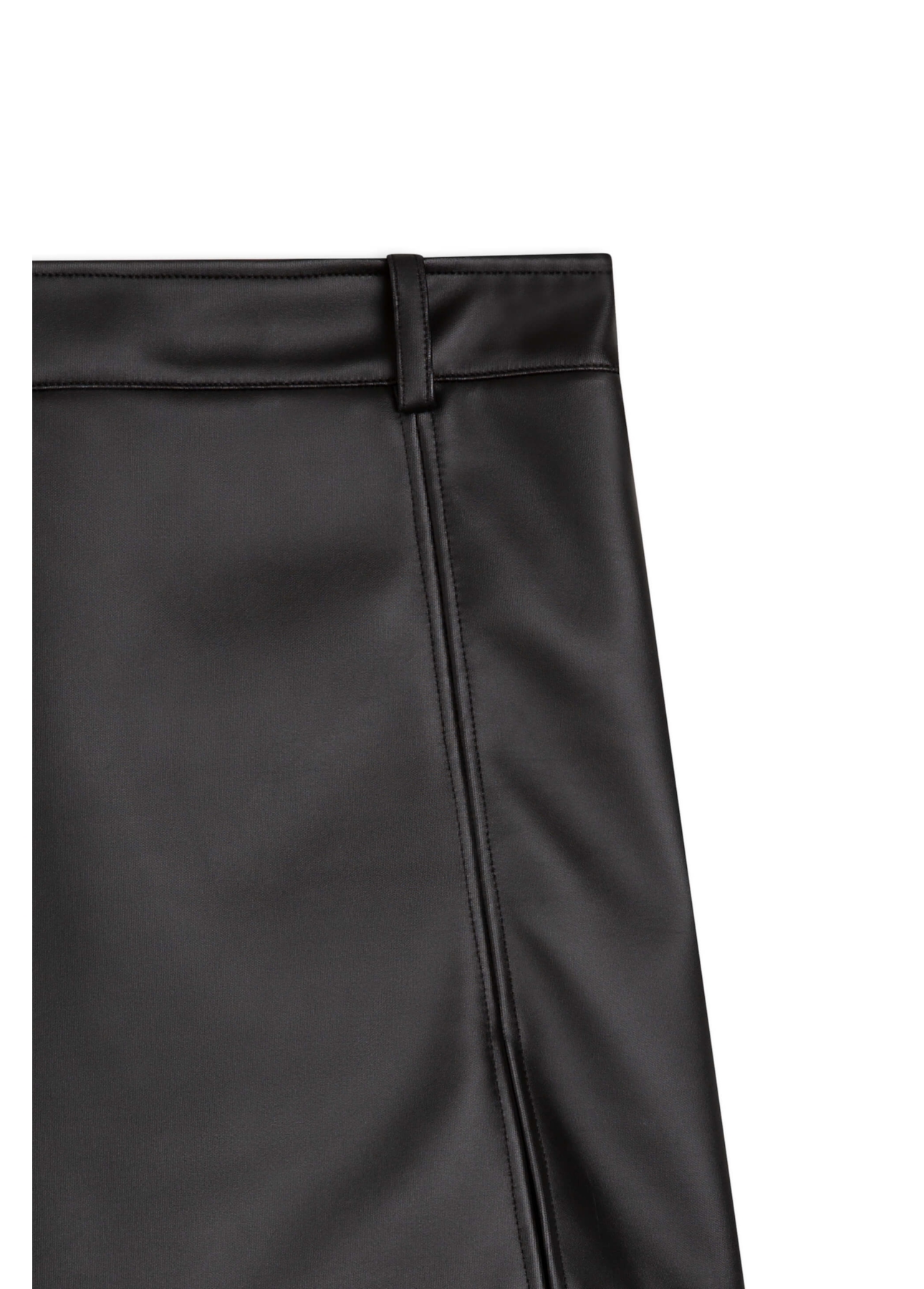 Saia Techno Leather Mini Preto