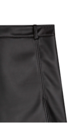 Saia Techno Leather Mini Preto