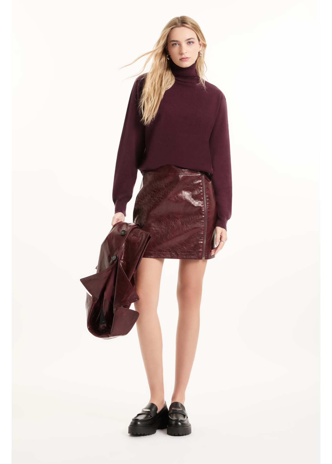 Saia Vegan leather Aged Bordeaux