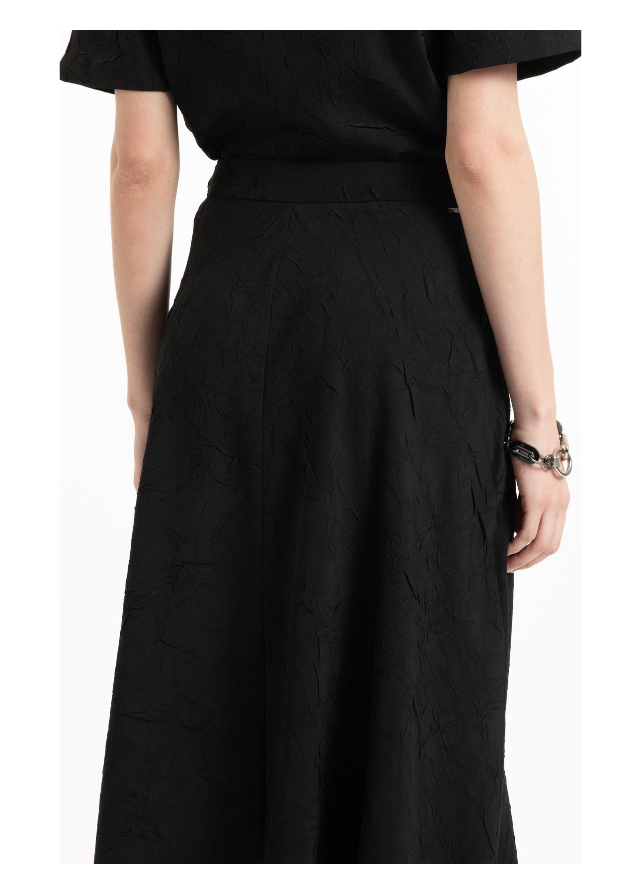 Saia Wrinkled Midi Preto