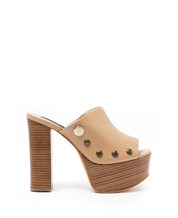 Sandalia Clog Hill Ellus Caramelo